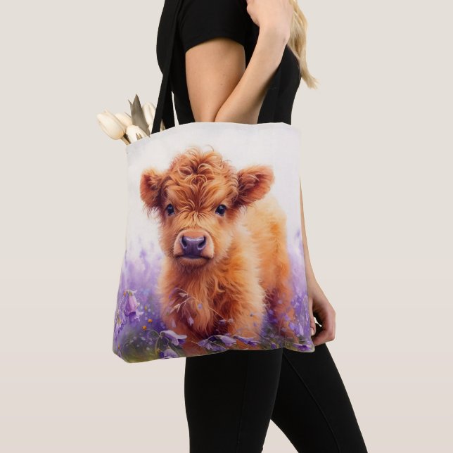 Tote Bag Écossais Highland Vache Calf Violet Fleurs sauvage (De près)