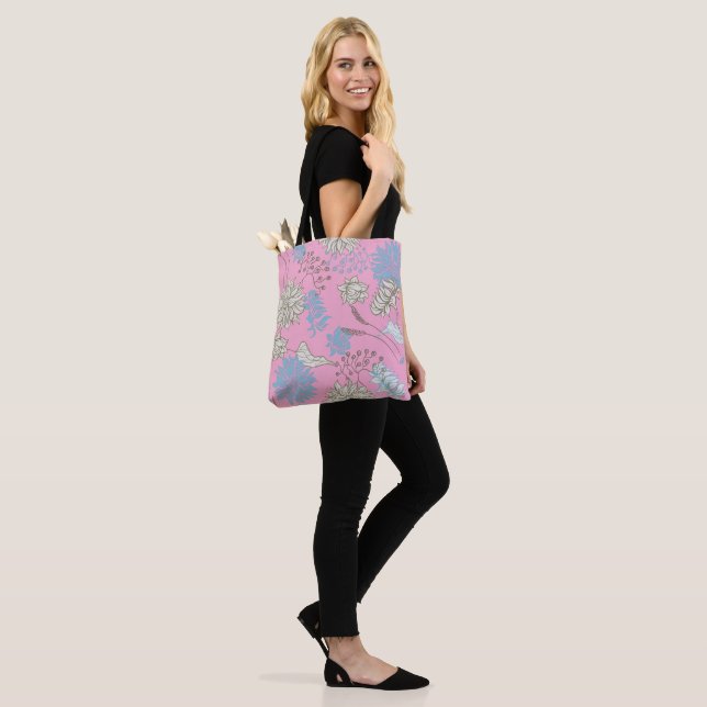 Tote Bag Élégant Chic Fleur de Fleur Rose  (Sur le modèle)