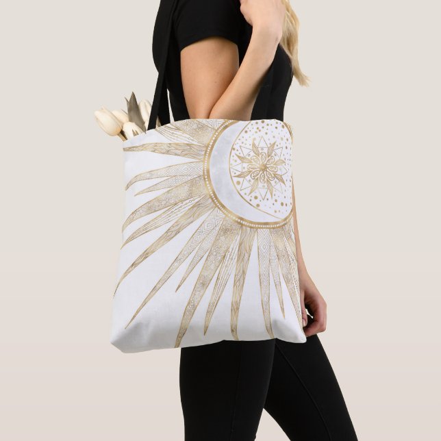 Tote Bag Elegant Gold Doodles Sun Moon Mandala Design (De près)