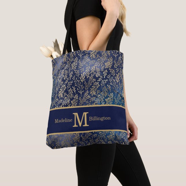 Tote Bag Élégant Marine Blue Gold Feuilles Monogramme Nom (De près)