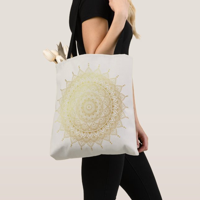 Tote Bag Elégant or sur Crème Floral Henna Mandala (De près)