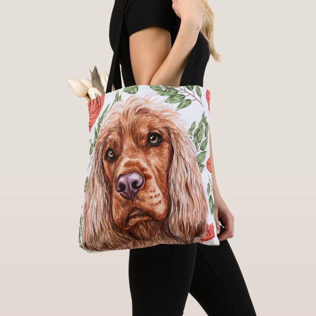 Tote Bag Espagnol Rouge mignon avec Motif Rose (De près)
