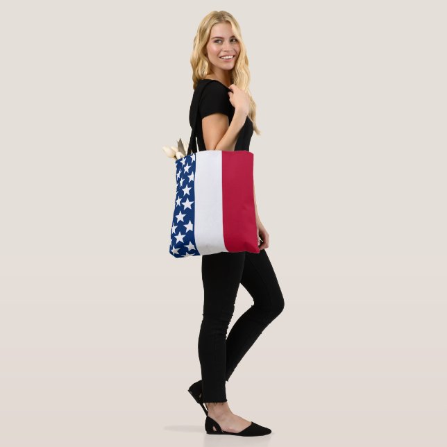 Tote Bag Étoiles Rouges Blanches Bleues Patriotiques (Sur le modèle)