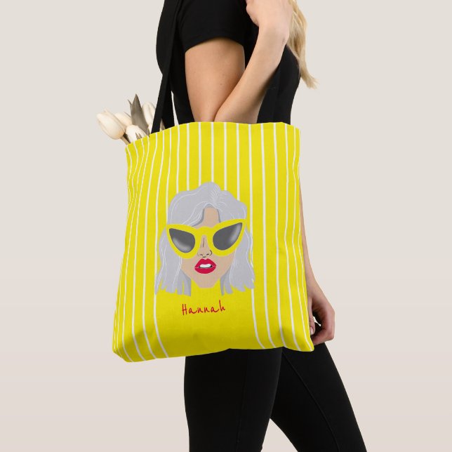 Tote Bag Femme aux cheveux gris cool avec lunettes Nom pers (De près)