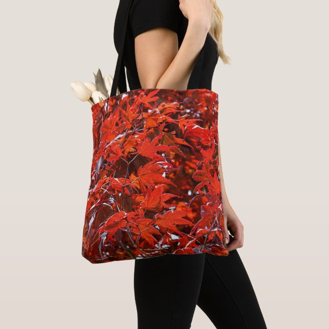 Tote Bag Feuilles Red Maple (De près)