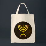 Tote Bag Flamme de Menorah<br><div class="desc">Un rendu numérique de la menorah juive à sept branches (hébreu : מְ וֹ נ רָ ). La menorah à sept branches, utilisée dans le sanctuaire portatif mis en place par Moïse dans le désert et plus tard dans le Temple de Jérusalem, est un symbole du judaïsme depuis des temps...</div>