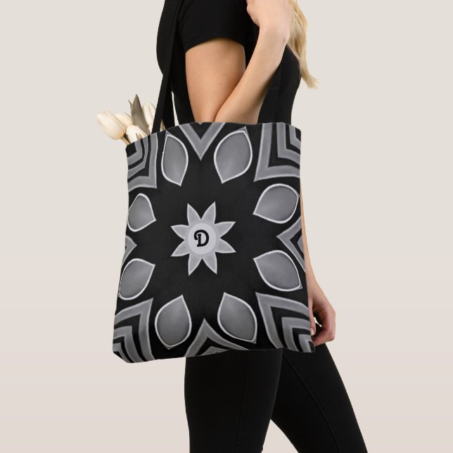 Tote Bag Fleur noire, grise et blanche (De près)
