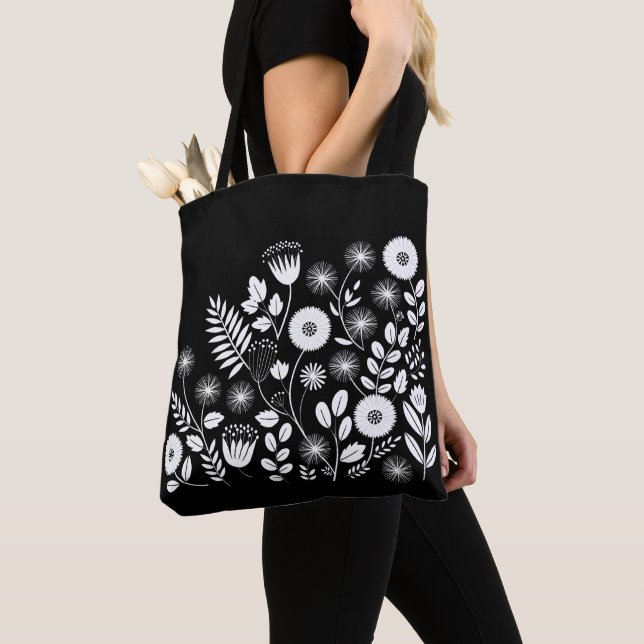 Tote Bag Fleur sauvage Boho noir et blanc (De près)
