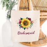 Tote Bag Fleurs de soleil florales de Bridesmaid<br><div class="desc">Ce sac fourre-tout de femme de chambre présente un tournesol couleur aquarelle et un design rose bordeaux avec des lampes à cordes. Vous pouvez le personnaliser avec un nom. Visitez notre magasin ou nos pages de collection pour plus de produits présentant ce design que vous pouvez customiser pour vos besoins....</div>