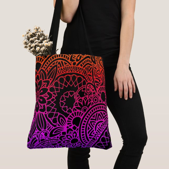 Tote Bag Fleurs orange violet et fond noir  (De près)