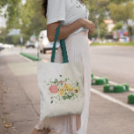 Tote Bag Fruit d'agrumes tropicaux | Monogramme<br><div class="desc">Chaque femme a besoin d'un bon transport à fourre-tout autour de tous ses biens de première nécessité. Qu'il s'agisse d'un cadeau d'anniversaire, d'un cadeau d'anniversaire ou même d'un petit cadeau de beauté pour vous-même, ces sacs sont à la fois pratiques et élégants - un combo gagnant à chaque fois. Parce...</div>