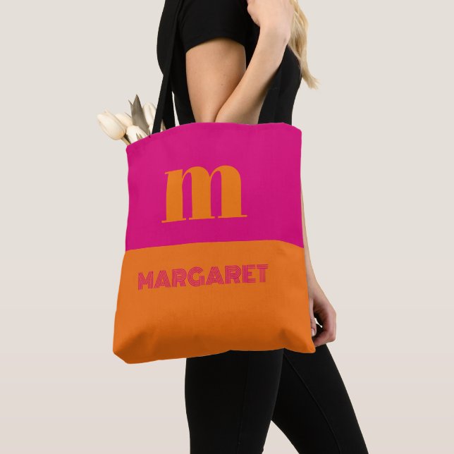 Tote Bag Fuchsia et orange nom initial personnalisé moderne (De près)
