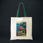 Tote Bag Géant's Causeway Irlande Travel Art Vintage<br><div class="desc">Chaussée de géant dans un style d'art vectoriel. La Chaussée des Géants est composée de plus de 40 000 colonnes de basalte qui se sont emboîtées et se sont formées par la lave qui a refroidi et contracté,  créant des motifs de stress et des fissures régulières.</div>