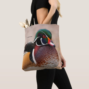Tote Bag Gros plan sur un canard branchu mâle
