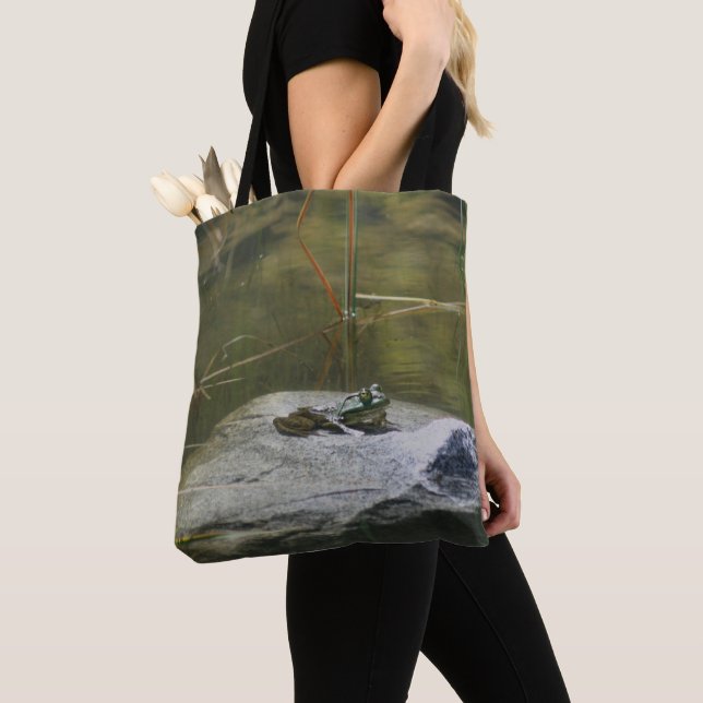 Tote Bag Grosse Vielle grenouille-taureau Dans La Nature De (De près)