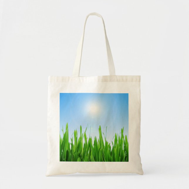 Tote Bag Jardin à l'herbe verte avec conception de ciel ble (Devant)