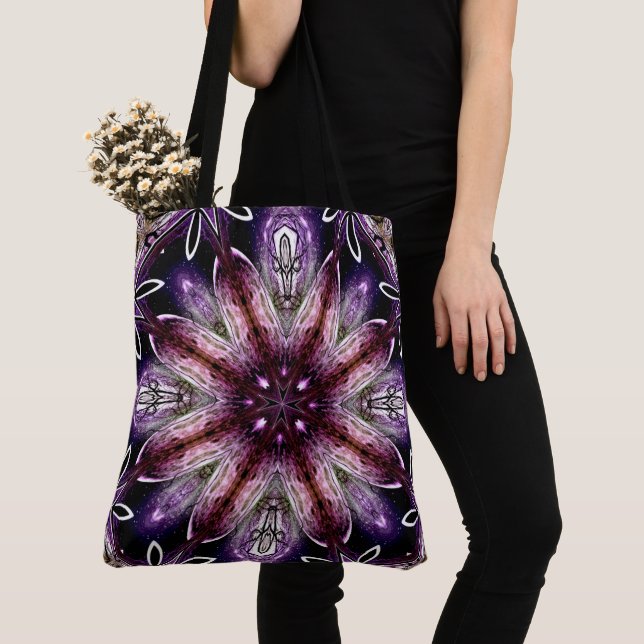 Tote Bag Kaleidoscope de violet et de fleur cosmique magent (De près)