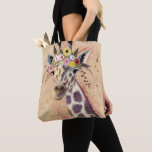 Tote Bag Klimt Giraffe | Orné De Fleurs<br><div class="desc">Cette impression présente une girafe douce ornée d'une couronne de fleurs | Par Victoria Borges</div>