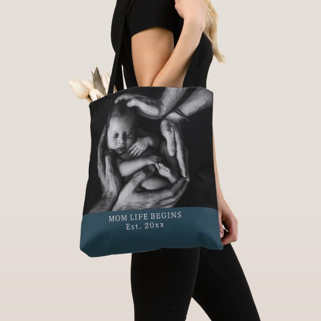 Tote Bag 'La vie de maman commence' Shower de bébé, Anniver (De près)