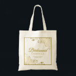 Tote Bag Lacy Gold Frills Élégant Mariage Bridesmaid<br><div class="desc">Ce sac fourre-tout est le cadeau parfait pour la remercier d'être une servante d'accueil à votre mariage. Le design est simple mais élégant avec des boucles et des tourbillons en or dentelé. Le titre dit : Bridesmaid, avec la place pour son nom, le nom du couple mariage, et la date...</div>