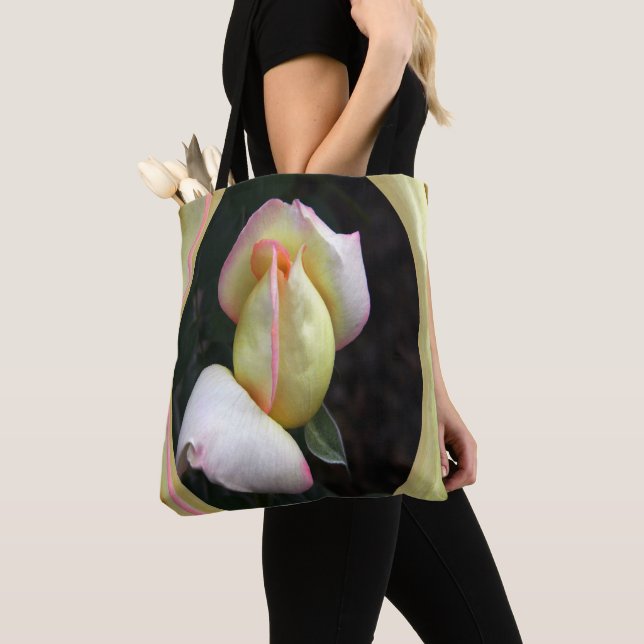 Tote Bag L'Amour Rose de la Paix.... (De près)