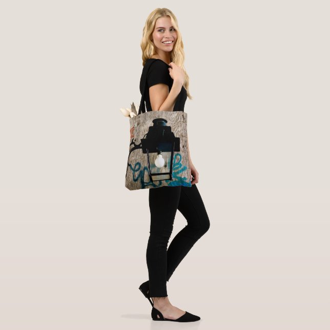 Tote Bag Lampe de rue urbaine (Sur le modèle)