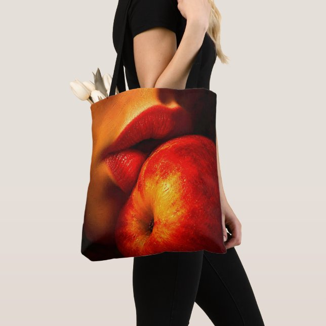 Tote Bag Le Baiser de Nectarine – Un Portrait Intime (De près)