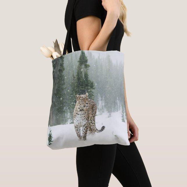 Tote Bag Le léopard dans la neige (De près)