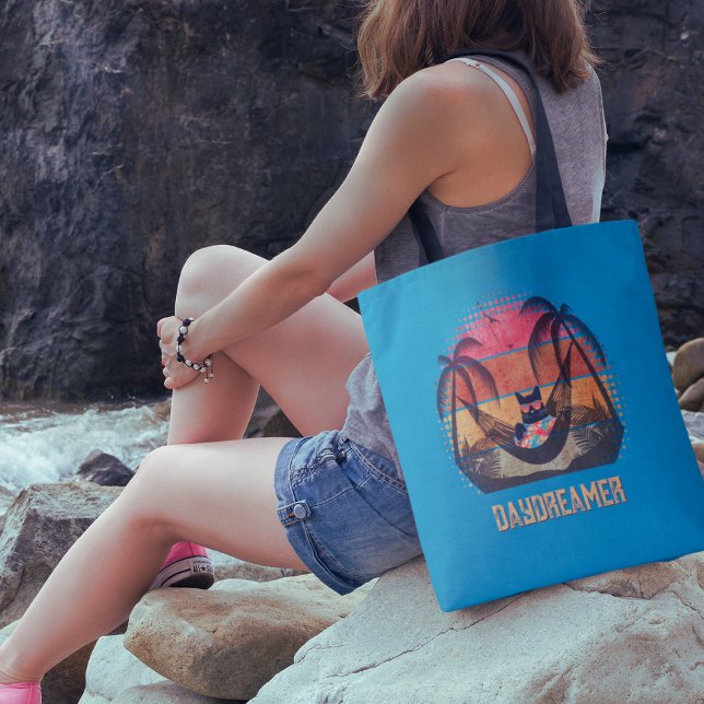 Tote Bag L'évasion tropicale du chat cool rêveur (Daydreaming Cool Cat's Tropical Escape Tote Bag)