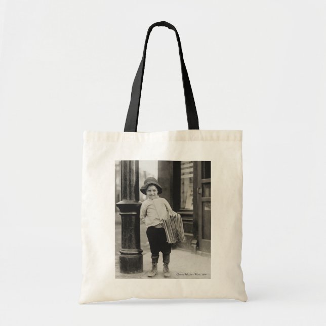 Tote Bag Lewis Wickes Hine - vendeur de journaux à St (Devant)