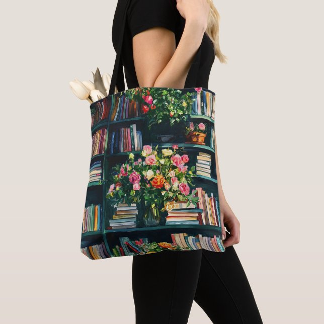 Tote Bag Livres et fleurs sur bibliothèque (De près)