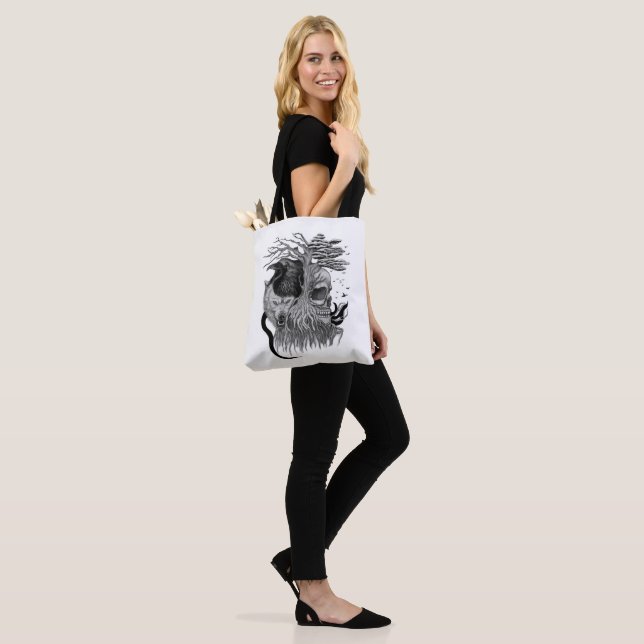 Tote Bag Loup et corbeau avec crâne (Sur le modèle)