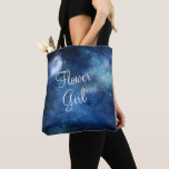 Tote Bag Lunar Sky Pleine lune Celestial Galaxy Flower Girl<br><div class="desc">Lunar Sky Pleine lune Celestial Galaxy Aquarelle Design, avec étoiles brillantes de nuit, et Lune brillante Design sur un bleu marine luxueux, bleu pâle, et des touches de couleur d'aquarelle violet. Avec Des Polices De Script De Typographie Moderne. Un design tendance - Sacs fourre-tout Fleurs Personnalisés ! ~ Regardez ma...</div>