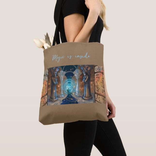 Tote Bag Magic is inside fantasy magic art (De près)