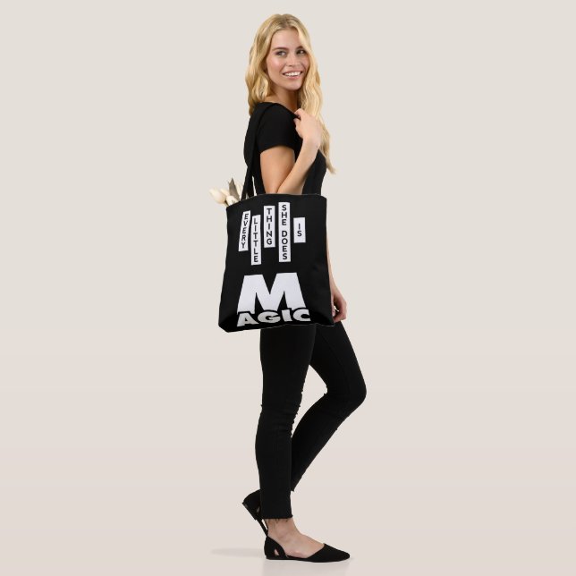Tote Bag Magie (Sur le modèle)