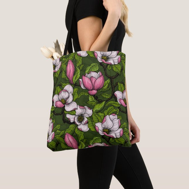 Tote Bag Magnolia en floraison sur vert foncé (De près)