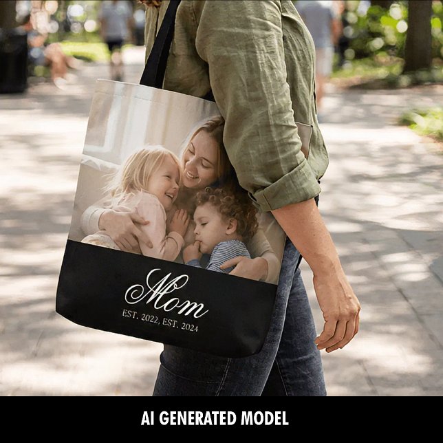 Tote Bag Maman a établi un script élégant noir Photo (Mom Established Black Elegant Script Photo Tote Bag)