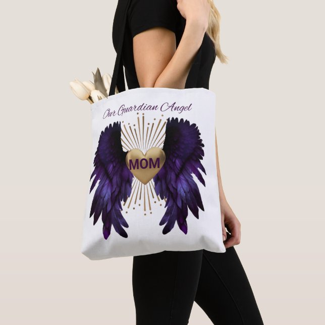 Tote Bag Maman Ange Gardien avec des ailes et un coeur d'or (De près)
