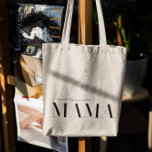 Tote Bag Maman | Chic Boho Lettering & Floral<br><div class="desc">Le sac fourre-tout branché présente une typographie moderne qui dit "mes plus grandes bénédictions m'appellent maman", avec un joli arrangement floral d'art. Chaque femme a besoin d'un bon transport à fourre-tout autour de tous ses biens de première nécessité. Qu'il s'agisse d'un cadeau de fête des mères, d'un cadeau d'anniversaire ou...</div>