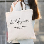 Tote Bag Mariage de calligraphie simple<br><div class="desc">Le Sac fourre-tout Mariage simple Best Day Ever Calligraphy offre une combinaison moderne de type sur un sac fourre-tout moderne et minimal.</div>