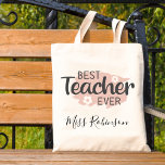 Tote Bag Meilleur Enseignant Appréciation Jamais Cadeau Est<br><div class="desc">Express votre gratitude au "Meilleur Enseignant Ever" avec notre sac fourre-tout esthétique élégant, le cadeau parfait pour l'appréciation des enseignants. Transportez les produits de première nécessité avec flair et appréciation à chaque étape.</div>