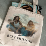 Tote Bag Meilleures fonctions d'ami et photo de boue<br><div class="desc">Sac fourre-tout personnalisé moderne avec une photo personnalisée de vous et de votre bestie,  le texte "MEILLEURS AMIS" et vos noms. Au verso figure une liste des meilleures fonctions d'ami qui peuvent être conservées ou customisées. N'importe quel BFF aimerait recevoir ce magnifique cadeau d'amitié sentimentale.</div>