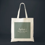 Tote Bag Minimaliste Salle de Réception de Mariage Vert Sau<br><div class="desc">Le sac fourre-tout de douche de mariée vert sauge et blanc Minimalist Sage présente un design épuré et moderne avec un fond vert sauge doux. Sur le devant, il y a un texte blanc simple, créant un contraste subtil qui met en valeur le message sans surcharger le design. L'esthétique minimaliste...</div>