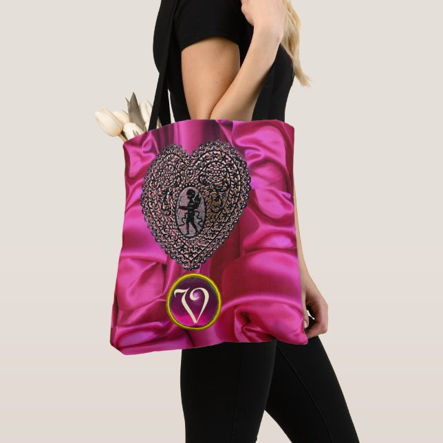 TOTE BAG MONOGRAMME DE GEM DE FUCHSIA ROSE COUPÉE NOIR (De près)