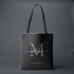 Tote Bag Monogramme gris argenté noir Nom initial du script<br><div class="desc">Monogramme moderne noir argenté gris argenté Monogramme élégant Nom du script Sac fourre-tout initial</div>