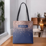 Tote Bag Monogramme Parties scintillant Blush Rose Rose Or<br><div class="desc">Ajoutez votre propre nom ou Monogram Blush Rose Gold et Navy Blue Faux Parties scintillant et Sparkle Modern et élégant sac chic luxe élégant. Ce sac peut être utilisé par les médecins, les infirmières, les stylistes de cheveux, salon de beauté, maquillage, massage et Spa, Lash d'oeil, Oeil-coureur, restaurateurs, serveuse, et...</div>