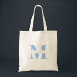 Tote Bag Monogramme Personnalisé Moderne et Mignon Bleu Pas<br><div class="desc">Ce sac fourre-tout élégant de couleur bleu pastel combine la simplicité avec un style moderne, ce qui en fait un choix parfait pour les soirées ou comme cadeau pour les demoiselles d'honneur. Le design tendance présente un monogramme personnalisé avec un nom et une initiale, ajoutant une touche de sophistication et...</div>