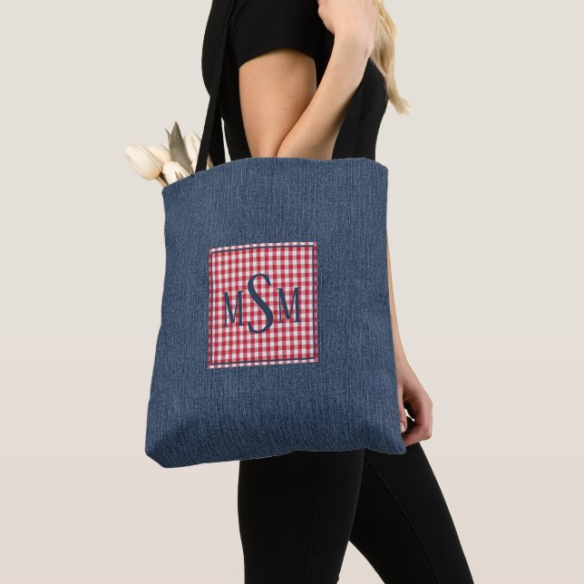 Tote Bag Monogramme sur épaule avec impression sur denim fo (De près)