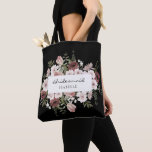 Tote Bag Moody Dusty Rose Floral Bridesmaid<br><div class="desc">Sac fourre-tout de femme de chambre élégante avec un arrangement floral aquarelle avec un rose moody poussiéreux et des couleurs rousses sur un arrière - plan noir. Le texte est entièrement personnalisable.</div>