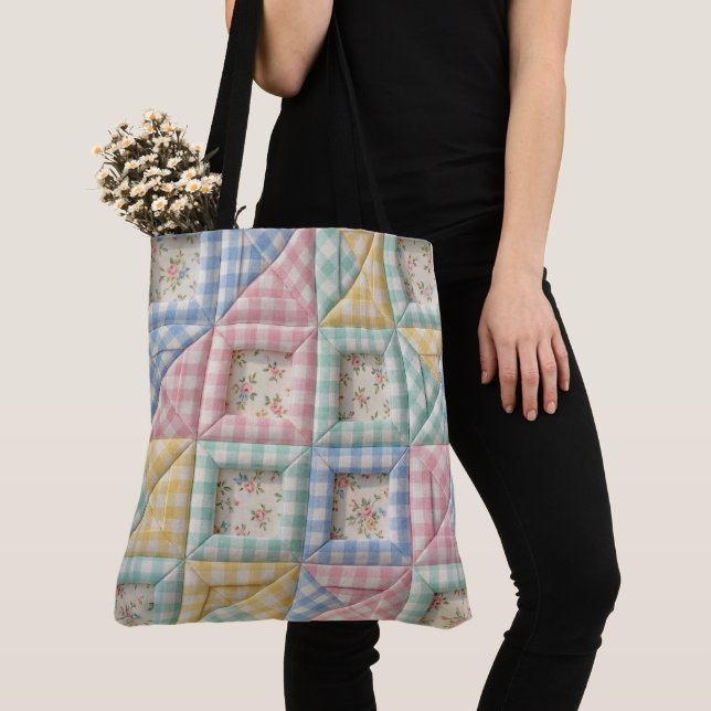 Tote Bag Motif de Courtepoint en Patchwork Gingham (De près)